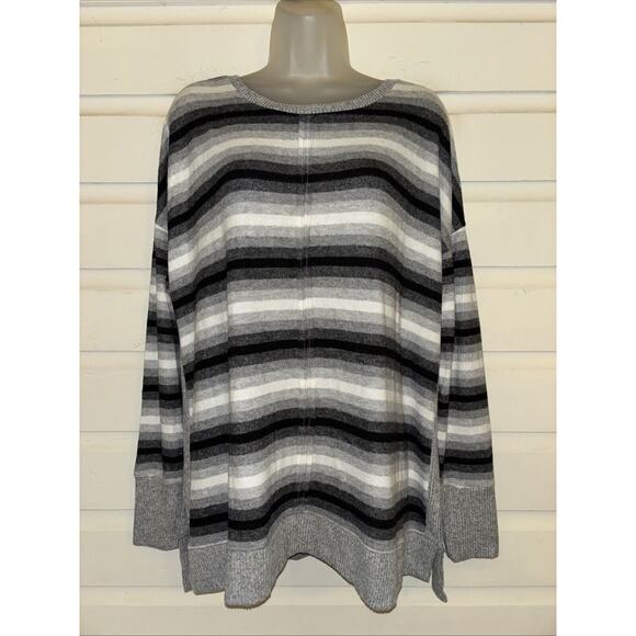 NWT Charlie B Long Sleeve Pullover Sweater Size L - Picture 1 of 9